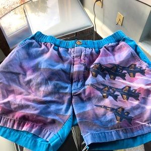 Medium 5.5” Chubbies Shorts. Mens